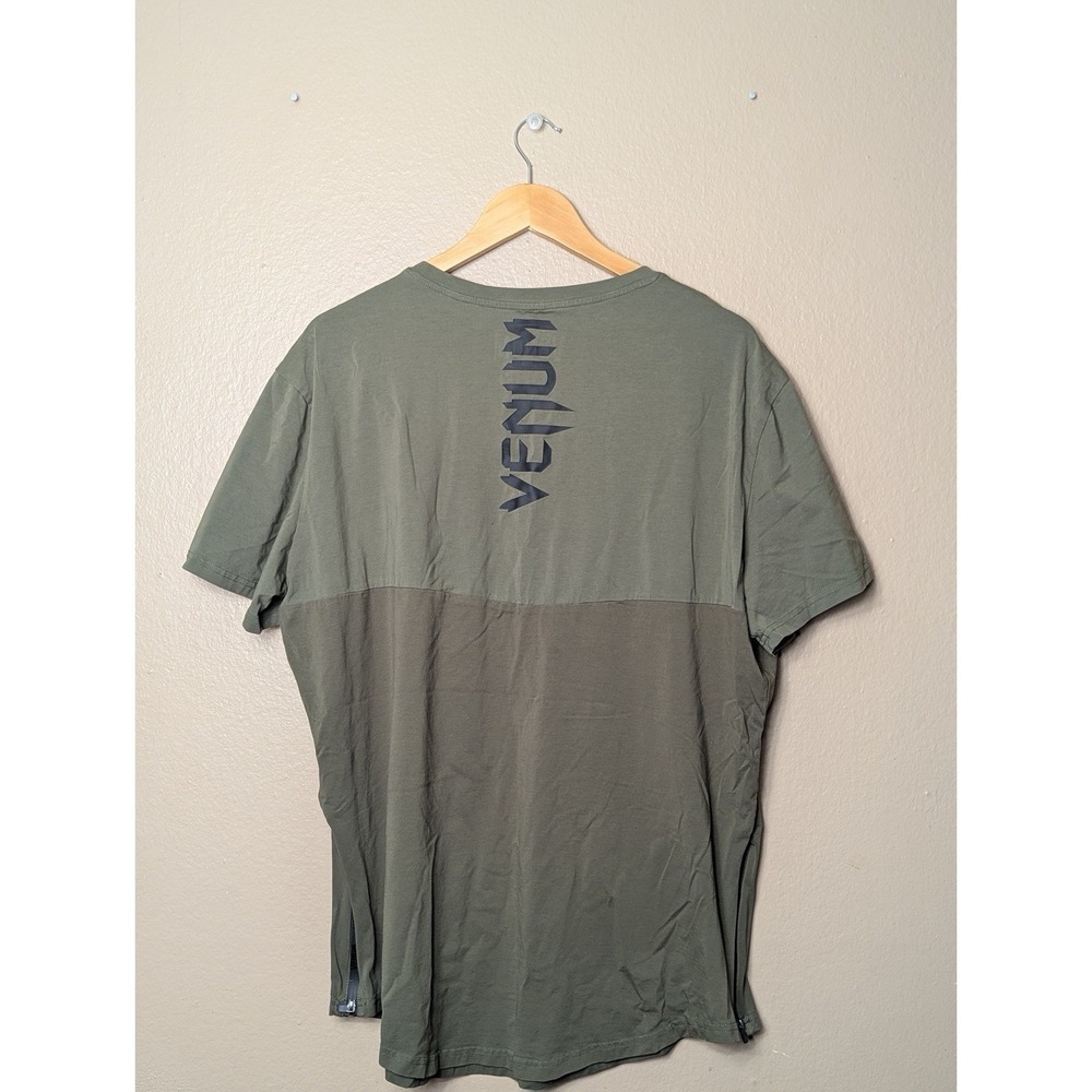 Venum Laser T-Shirt Mens XXL Olive Green Longline Side Zip Waterproof MMA - Picture 2 of 12